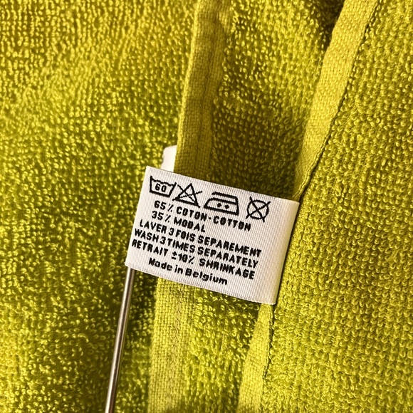 NEW HERMÈS YACHTING BEACH TOWEL - Picture 8 of 16